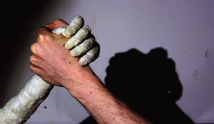 Katielenton_manup_h264_still002