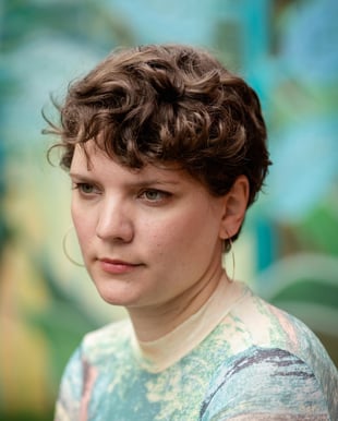 Flora_anna_buda_portrait_actual_new