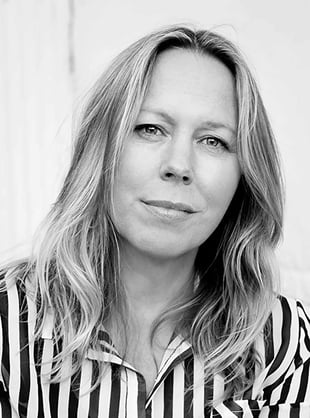 Katrinamathers_b_w_headshot_300dpi_bybeashotthis