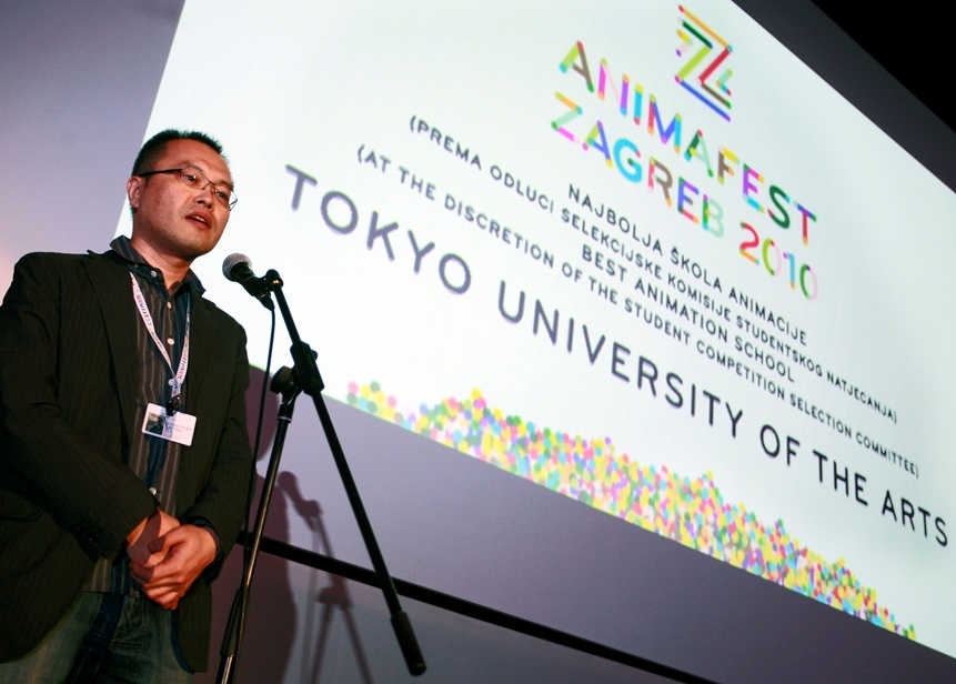 Koji Yamamura - profesor sveučilišta koje osvaja nagrade
